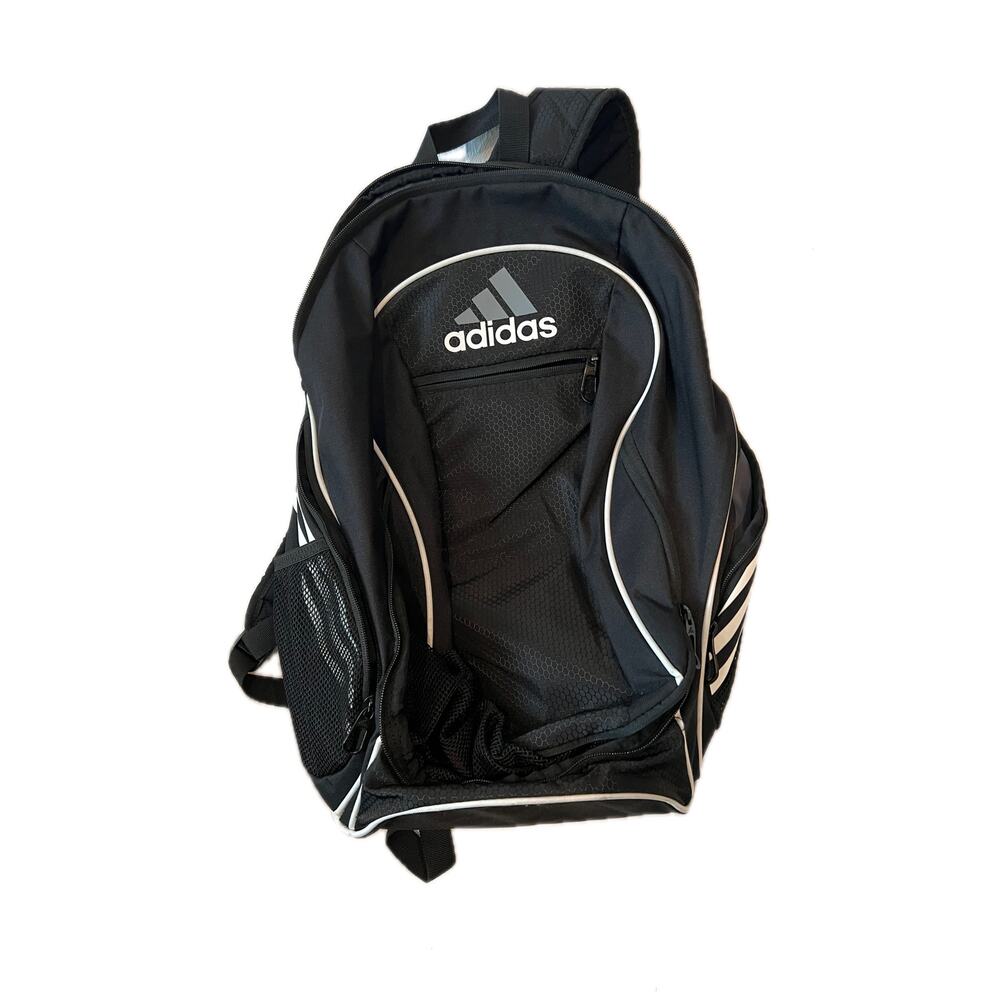 Adidas Daily Backpack w Padded Sleeve